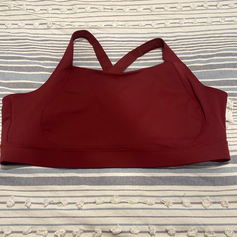 Old Navy High Support PowerSoft convertible sports bra in red/scarlet